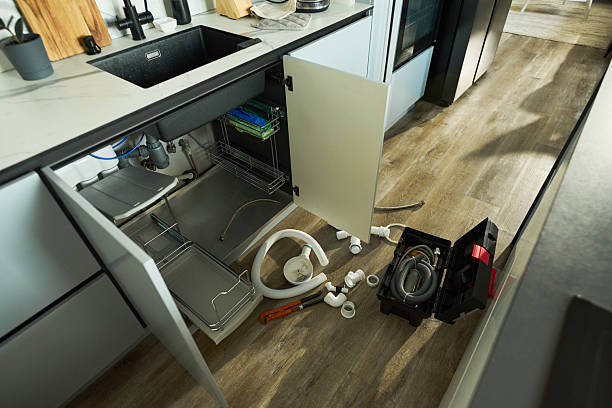 24/7 Emergency Pipe Repair experts in Commiskey, IN
